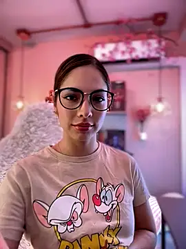 Zoe Bae online show from October 10, 2025, 10:10 pm