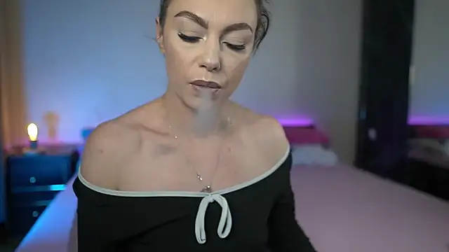 TiffanyPierce online show from May 4, 2026, 8:22 pm