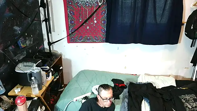 jjdirty6996 online show from June 24, 2026, 5:22 pm