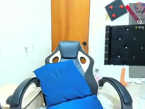 Snapshot of ebonnylatinx chatting on March 18, 2025, 2:18 am ebonnylatinx online show from March 18, 2025, 2:18 am