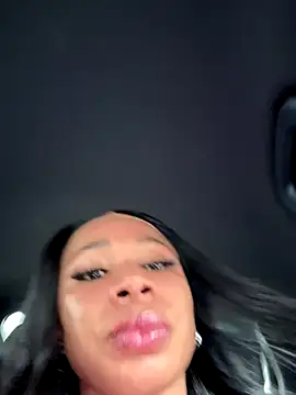 Belle    online show from September 27, 2025, 2:12 pm