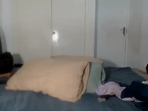 Snapshot of BigButtGodess chatting on March 14, 2026, 2:17 am BigButtGodess online show from March 14, 2026, 2:17 am