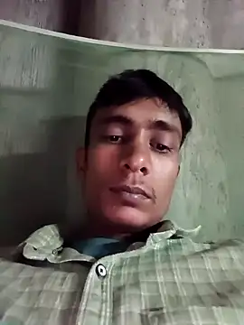 Snapshot of hq9870a chatting on December 27, 2024, 9:39 am hq9870a online show from December 27, 2024, 9:39 am