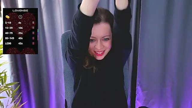 GirlfriendNina online show from February 13, 2026, 10:15 am