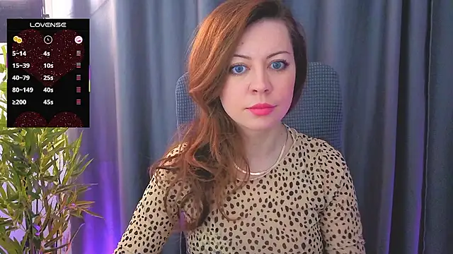 GirlfriendNina online show from February 18, 2026, 5:27 am