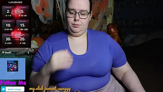 JannetPie online show from November 15, 2025, 11:53 pm