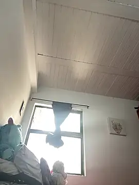 Snapshot of AlondraDiossa03 chatting on March 4, 2026, 4:37 pm AlondraDiossa03 online show from March 4, 2026, 4:37 pm