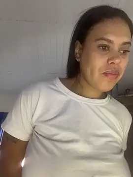 AlondraDiossa03 online show from April 28, 2026, 3:16 pm