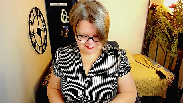 Shannonshine online show from May 2, 2026, 5:34 am