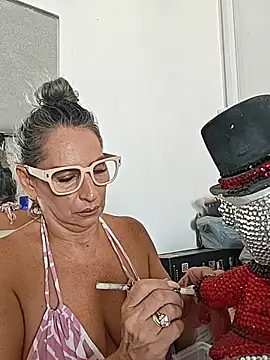 Lossexycacha online show from July 29, 2026, 7:24 pm