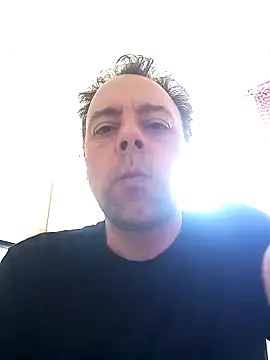 Snapshot of david_geam chatting on March 6, 2025, 10:20 am david geam online show from March 6, 2025, 10:20 am