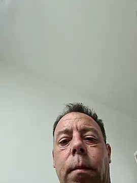 Snapshot of david_geam chatting on September 29, 2025, 5:58 am david geam online show from September 29, 2025, 5:58 am