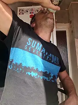 Snapshot of david_geam chatting on September 13, 2025, 12:16 pm david geam online show from September 13, 2025, 12:16 pm