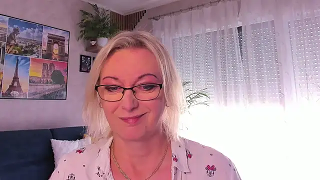 vanessa chat online show from April 30, 2026, 1:29 pm