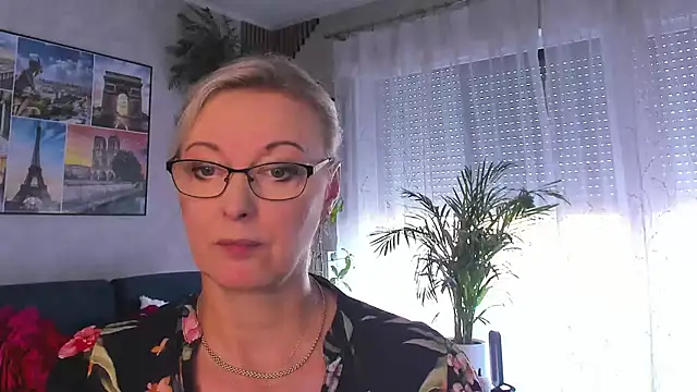 vanessa chat online show from June 29, 2026, 1:44 pm