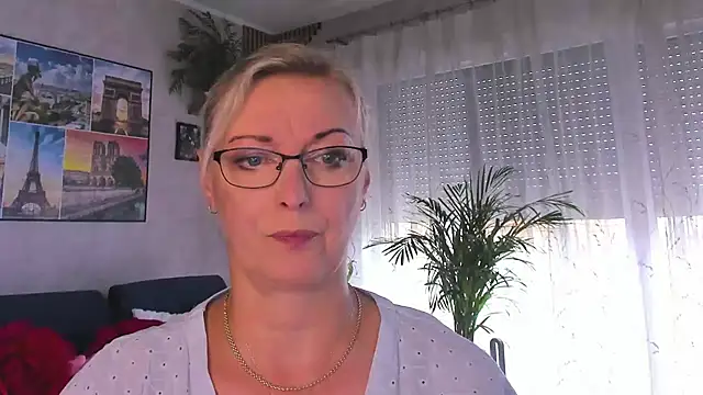 vanessa chat online show from July 1, 2026, 1:22 pm