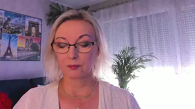 vanessa chat online show from July 2, 2026, 1:28 pm