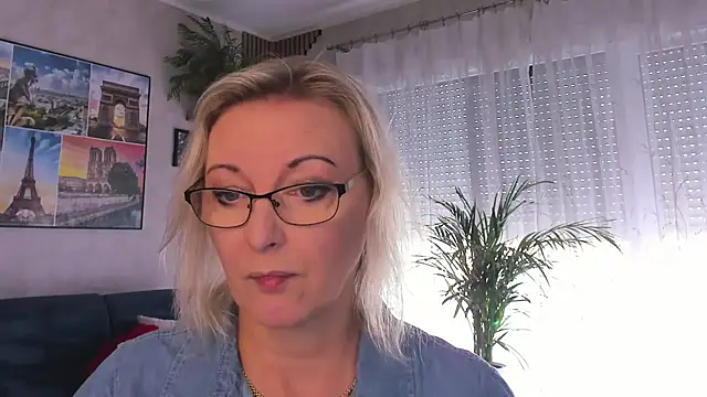 vanessa chat online show from July 8, 2026, 1:12 pm