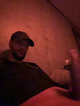 Snapshot of Lionayowe chatting on March 19, 2026, 9:37 pm Lionayowe online show from March 19, 2026, 9:37 pm