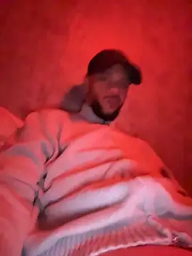 Snapshot of Lionayowe chatting on March 16, 2026, 6:32 pm Lionayowe online show from March 16, 2026, 6:32 pm