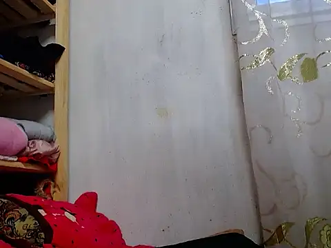 Princess Ariahsquirty online show from March 6, 2025, 3:24 pm