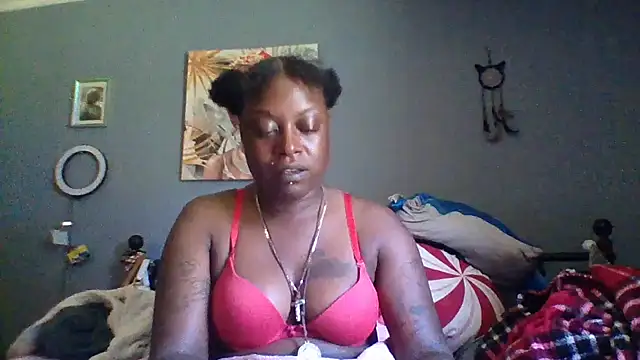 msdeedee online show from May 16, 2026, 4:39 pm