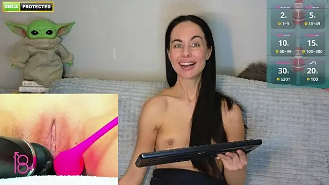 3ight33nplus online show from January 13, 2025, 2:39 am