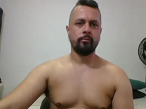 TRIISTAN KING10 online show from January 9, 2026, 6:26 pm