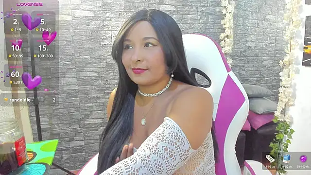 Snapshot of paola_ih chatting on May 28, 2026, 1:39 pm paola ih online show from May 28, 2026, 1:39 pm
