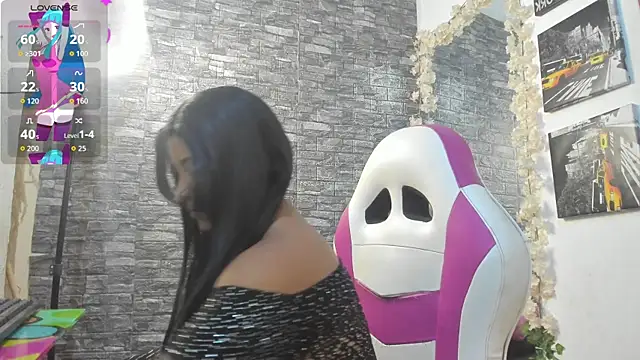 Snapshot of paola_ih chatting on May 19, 2026, 1:07 pm paola ih online show from May 19, 2026, 1:07 pm
