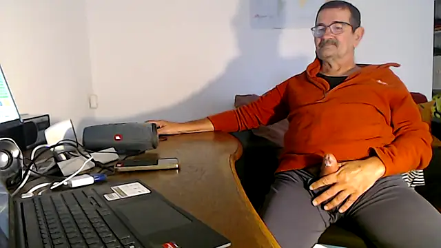 silvio-aus-luzern-CH online show from October 20, 2025, 8:04 am