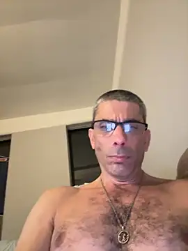 boysixxh online show from October 22, 2025, 10:04 am