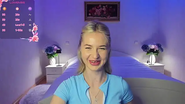 AnnaCarrera online show from May 5, 2026, 8:23 pm