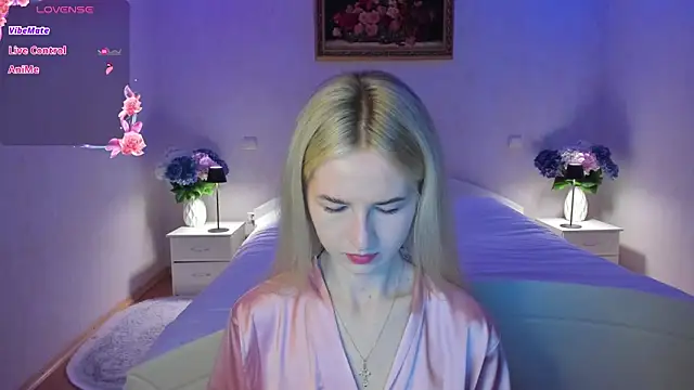 AnnaCarrera online show from May 6, 2026, 8:35 pm