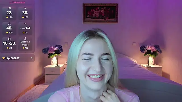 AnnaCarrera online show from July 20, 2026, 8:55 pm