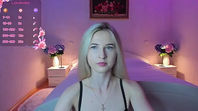 AnnaCarrera online show from June 28, 2026, 10:05 pm