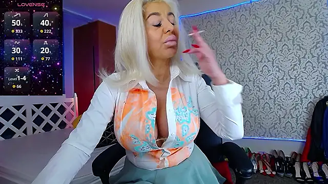 MissKora online show from February 6, 2026, 5:14 am