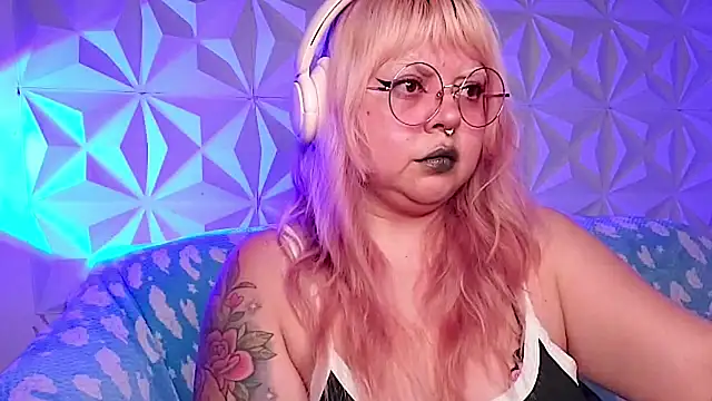 Satyn doll online show from May 3, 2026, 11:08 pm