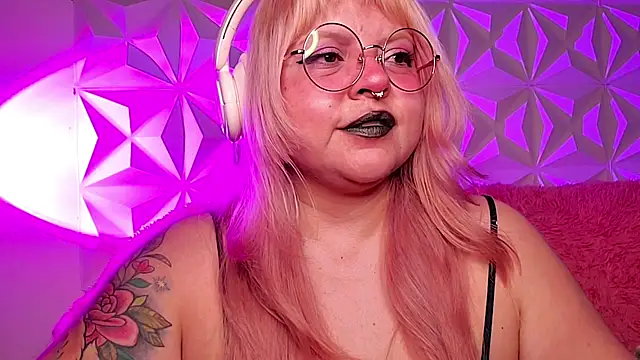 Satyn doll online show from May 4, 2026, 11:51 pm