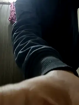 Snapshot of indianguy21 chatting on December 7, 2024, 5:48 pm indianguy21 online show from December 7, 2024, 5:48 pm