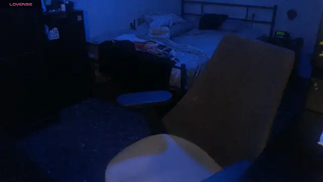 SexxxyLouis online show from October 29, 2025, 9:03 pm