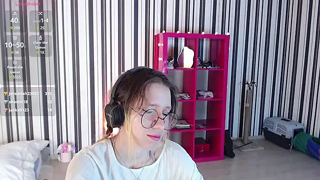  Hanna Moon  online show from February 8, 2025, 10:18 am