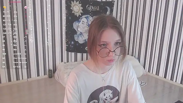  Hanna Moon  online show from September 13, 2025, 11:21 am