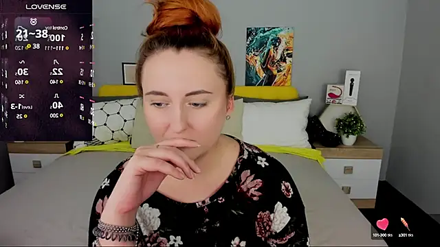 BabeLessi online show from March 8, 2025, 5:11 pm