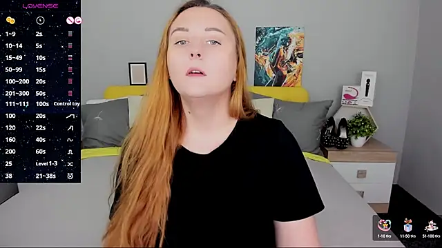 BabeLessi online show from September 8, 2025, 5:23 pm