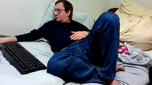 shymanhn online show from January 7, 2025, 5:31 pm