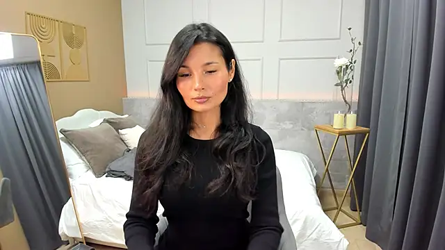 Snapshot of ErikaSoft chatting on December 2, 2025, 5:42 am ErikaSoft online show from December 2, 2025, 5:42 am