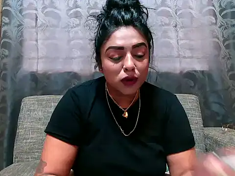 indianishkq7 online show from January 23, 2025, 11:48 am