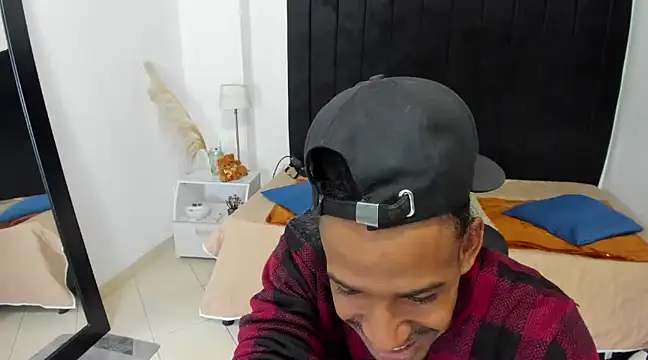 anhtony wayans online show from February 19, 2025, 11:46 pm