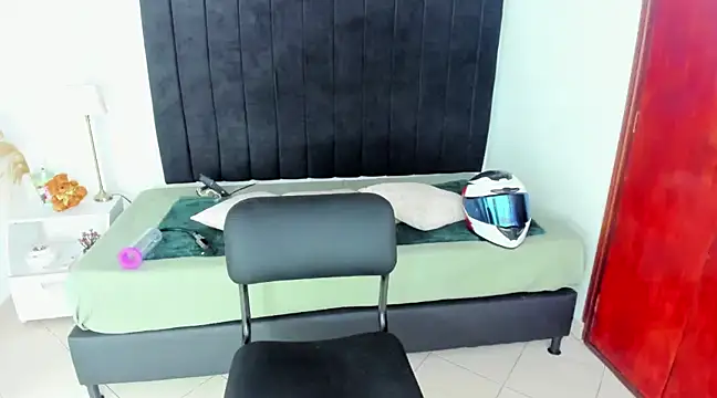 anhtony wayans online show from March 1, 2025, 12:07 am